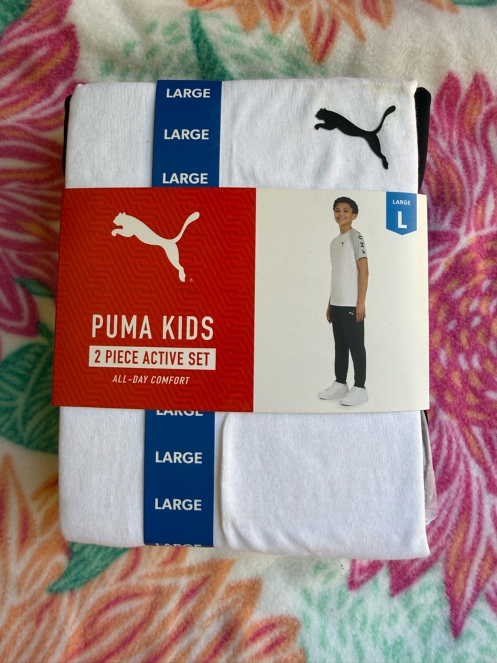 Lange Kids White and Black 2-Piece Active Set